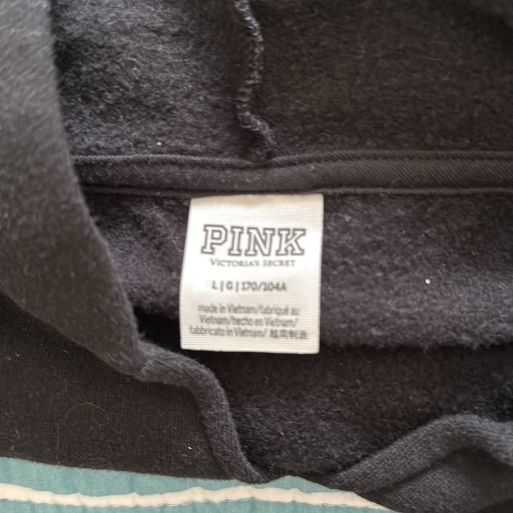 *Victoria’s Secret PINK Fleece Black Cropped Hoodie ( sz - lg) - Picture 4 of 4